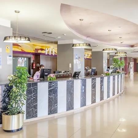 Magic Sports 4 酒店 奥罗佩萨德尔马